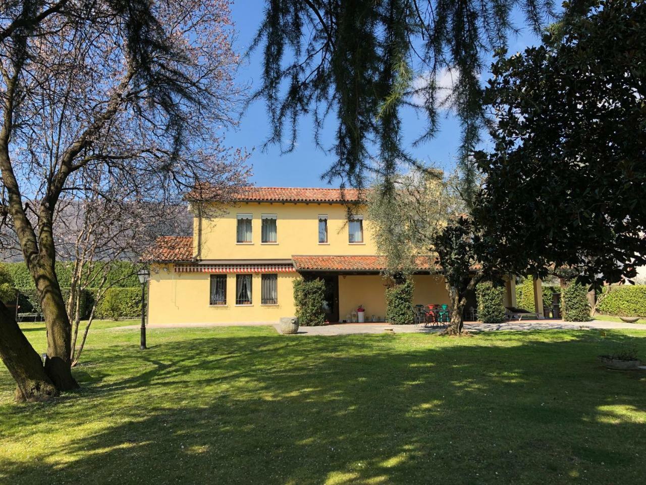 Le Tre Querce B&B Romano D'Ezzelino Exteriér fotografie